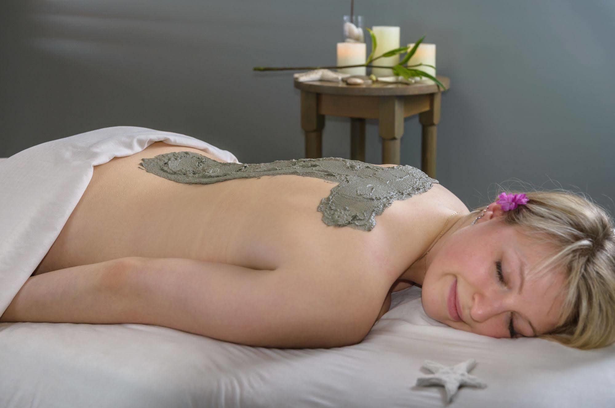 Kingfisher Pacific Resort & Spa Courtenay Eksteriør bilde